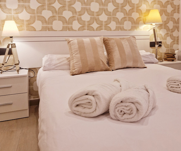 dormitorio principal del apartamento santa maria en rota